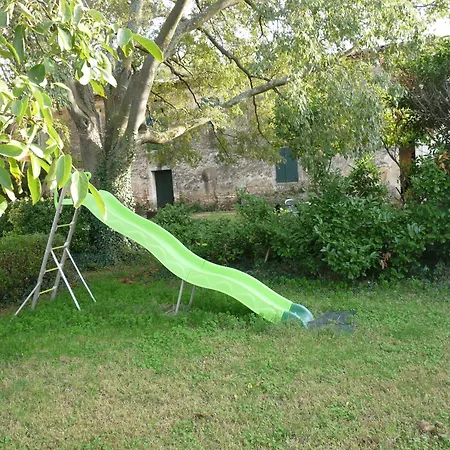 Apartamento Les Esclots , Nimes, 4 Personne *